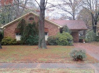615 Arlington Dr, West Memphis, AR 72301