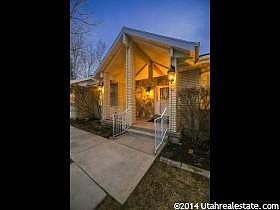 3rd image of 884 E High Country Dr
