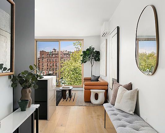 2nd image of 406 Midwood St #4C