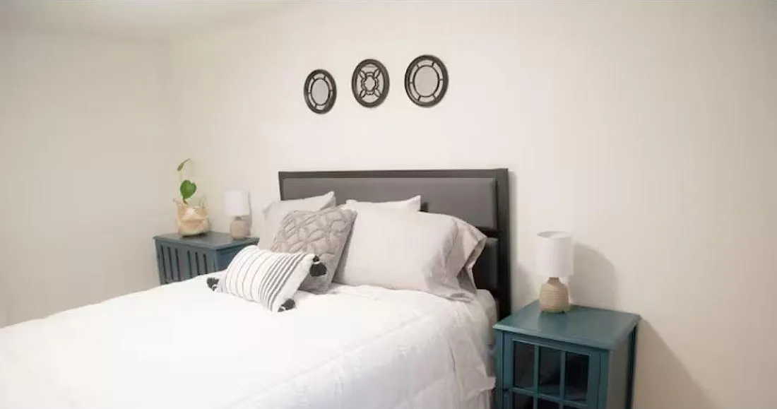 2 bed, 1000 sqft, $2,450 — Photo 4