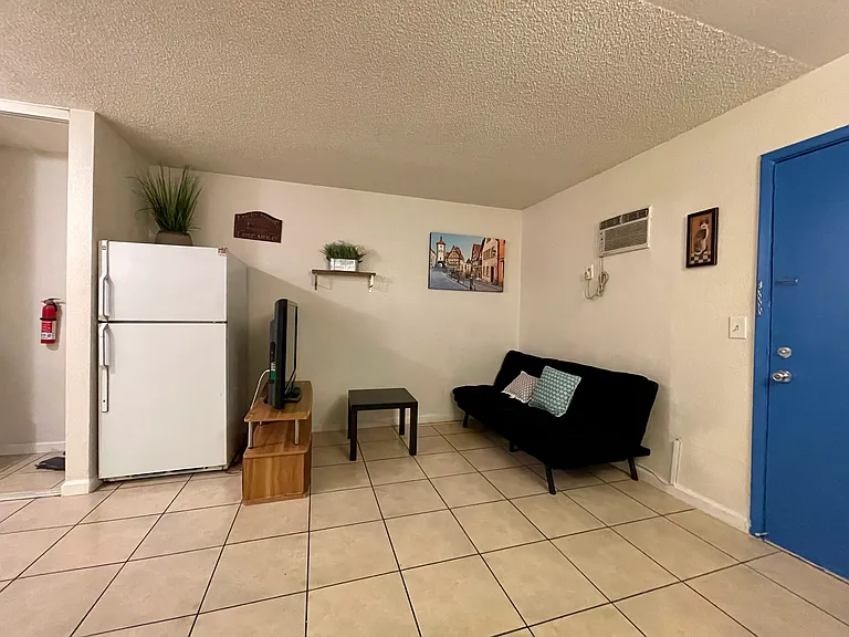 1845 Harding St #2 — Photo 10