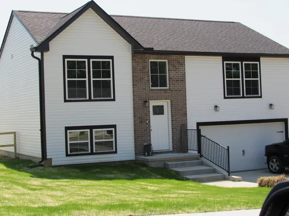 445 Eagle Creek Dr, Dry Ridge, KY 41035