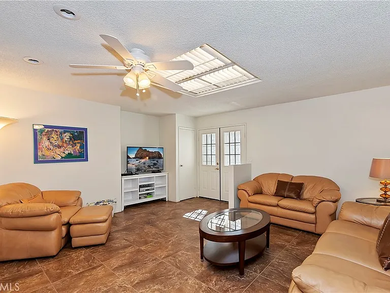 4 San Sebastian Dr — Photo 36
