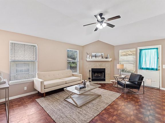 3rd image of 5802 Vasey Blvd