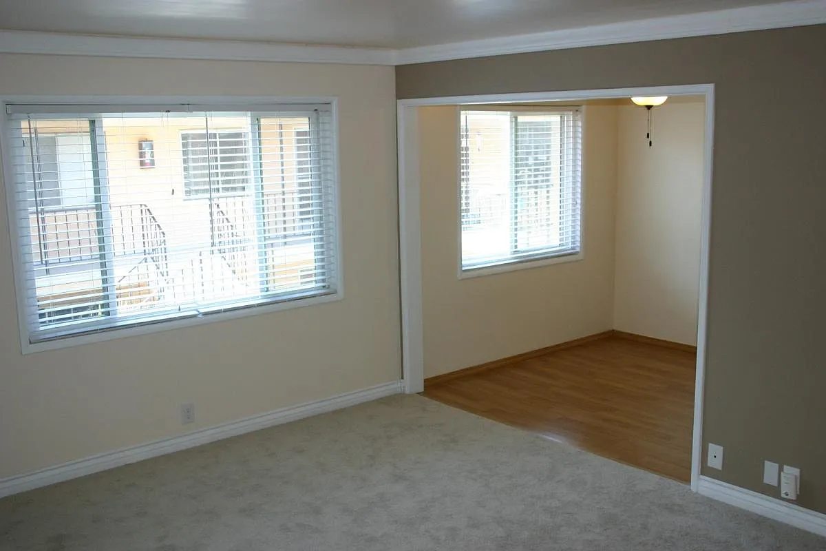 235 Mira Mar Avenue — Photo 3
