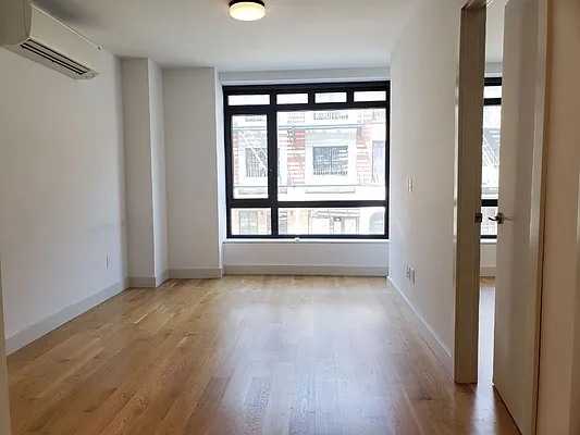 Rented by Lofts and Flats LLC | media 2