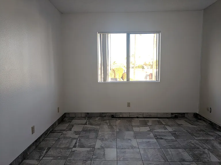 4550 Idaho St #7 — Photo 11