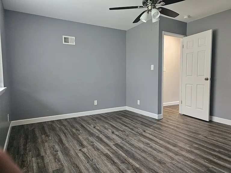 2122 Dudler Dr — Photo 8