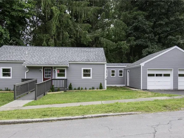 1 Chenango St, Oxford, NY 13830