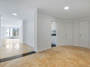 200 Central Park S APT 29C, New York, NY 10019