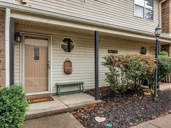 2801 Kennedy Ct, Franklin, TN 37064