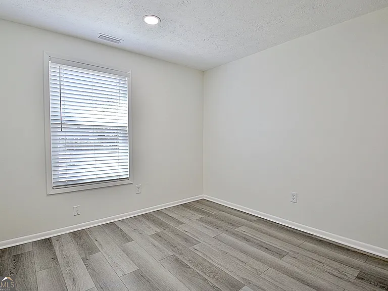 103 Bay Point — Photo 39