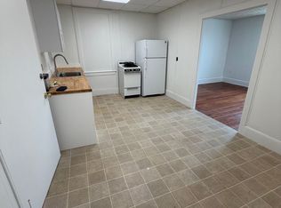 2 S Market St, Elizabethtown, PA 17022