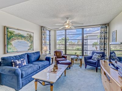 3526 Whitehall Drive #305, West Palm Beach, FL, 33401