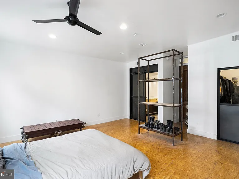 2020 E Fletcher St #1&2 — Photo 26