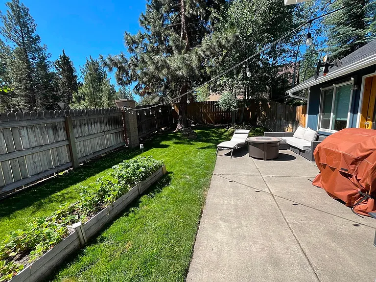 61222 Bighorn Ct — Photo 3