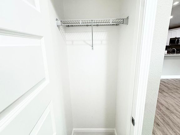 5th image of 13680 Lawton Ln