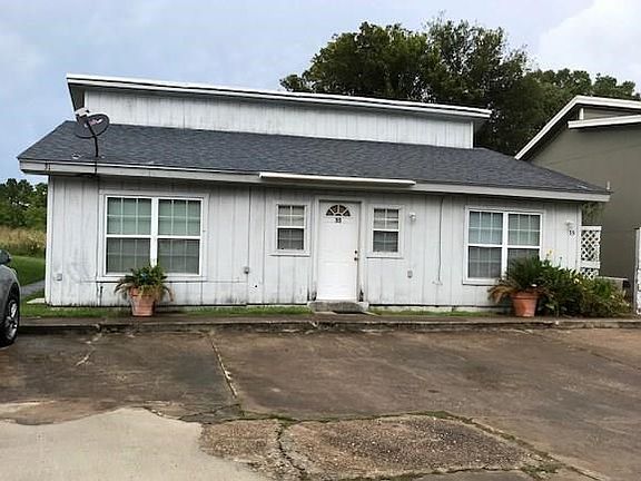 Property listing sells as part of a bundle of three triplex properties.  Please see all MLS# 73821532, 51948640, 6887773