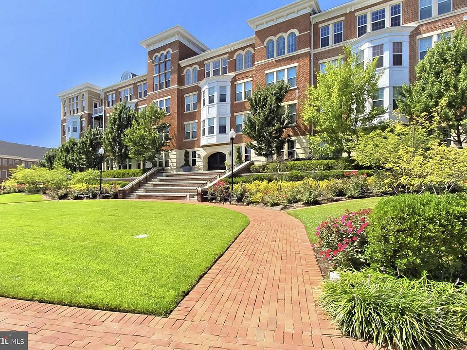 1st image of 400 Cameron Station Blvd APT 208