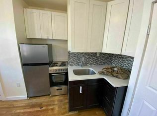 381 Grove St #3G, Brooklyn, NY