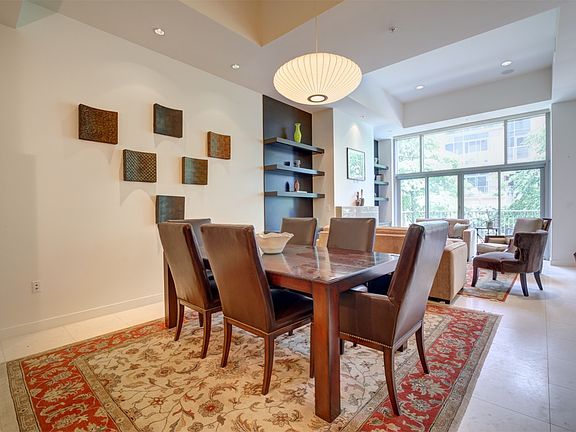 4th image of 10628 NE 9th Pl