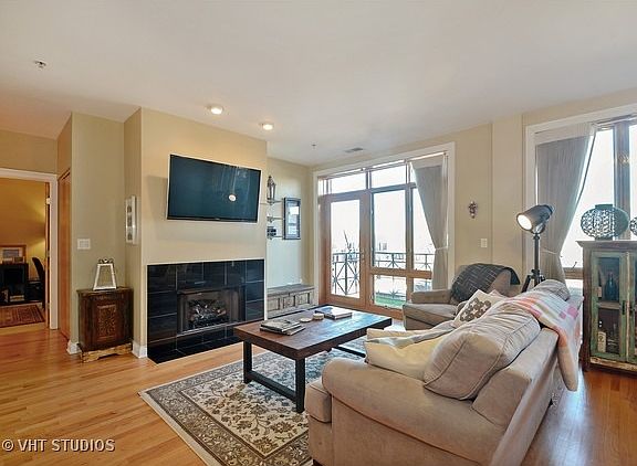 2nd image of 1444 N Orleans St
