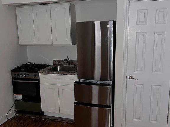2nd image of 42-25 Layton St #2C