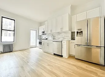 374 Bleecker Street, #1