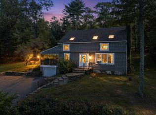 678 Squaw Rock Rd, Moosup, CT 06354