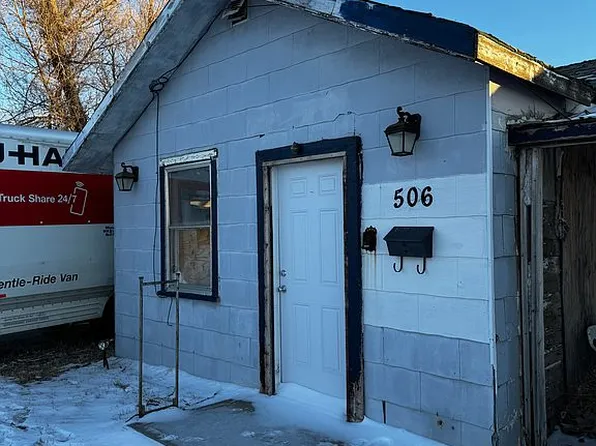 506 Peake St, Midwest, WY 82643