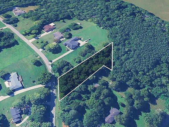 3rd image of 590 Carters Gin Rd