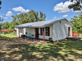 5744 Cottonwood Rd, Harrison, AR 72601
