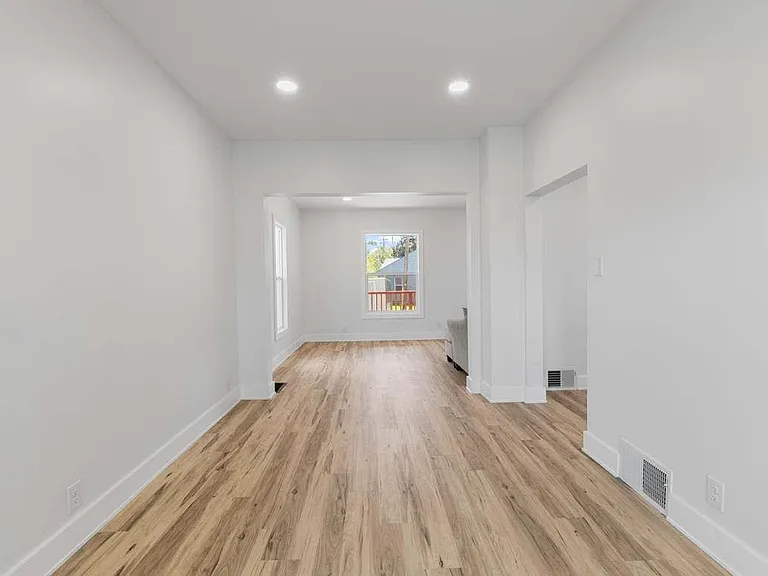182 S Shore Dr — Photo 9