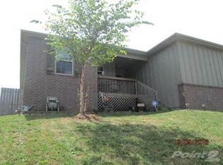 2106 E Wren St, Ozark, MO 65721
