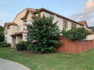 137 Post Oak Rd, Yorktown, VA 23693