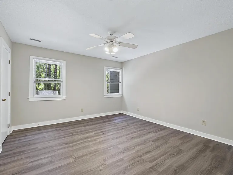 5541 Kaplan Dr #A — Photo 23