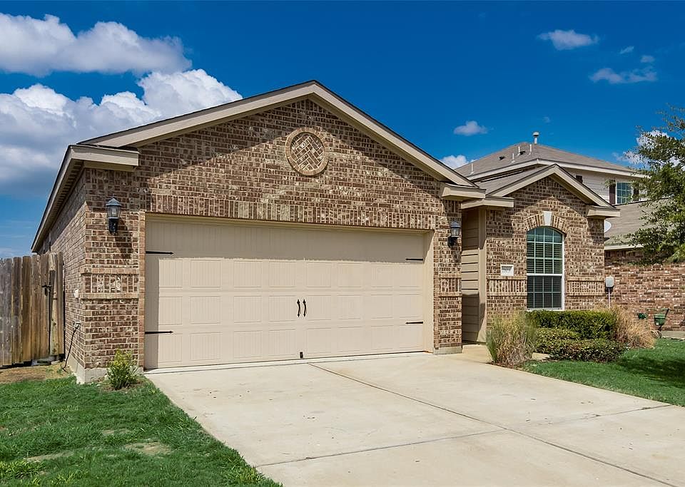 1st image of 2103 Gardenia Dr