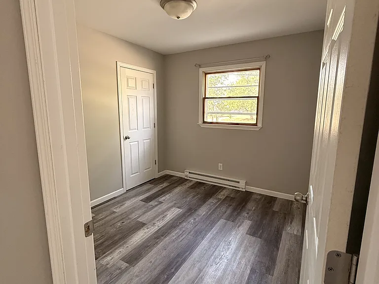 440 W Ray St — Photo 5