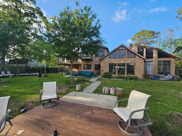 2554 Loganberry Cir, Seabrook, TX 77586