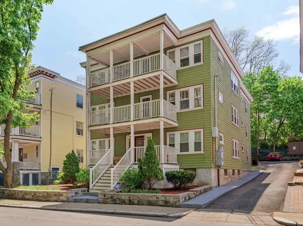 320 Savin Hill Ave APT 4, Dorchester, MA 02125