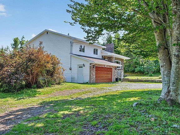 3rd image of 1254 Brickyard Rd