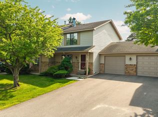 299 Wind Way Dr, Walled Lake, MI 48390