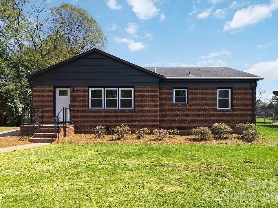 1st image of 3609 Eastway Dr