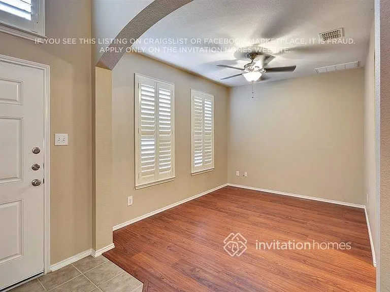 12316 Coral Dr — Photo 3