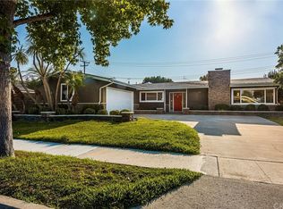 2910 Ellesmere Ave, Costa Mesa, CA 92626