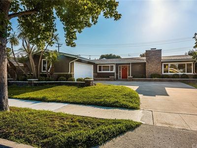 2910 Ellesmere Ave, Costa Mesa, CA, 92626