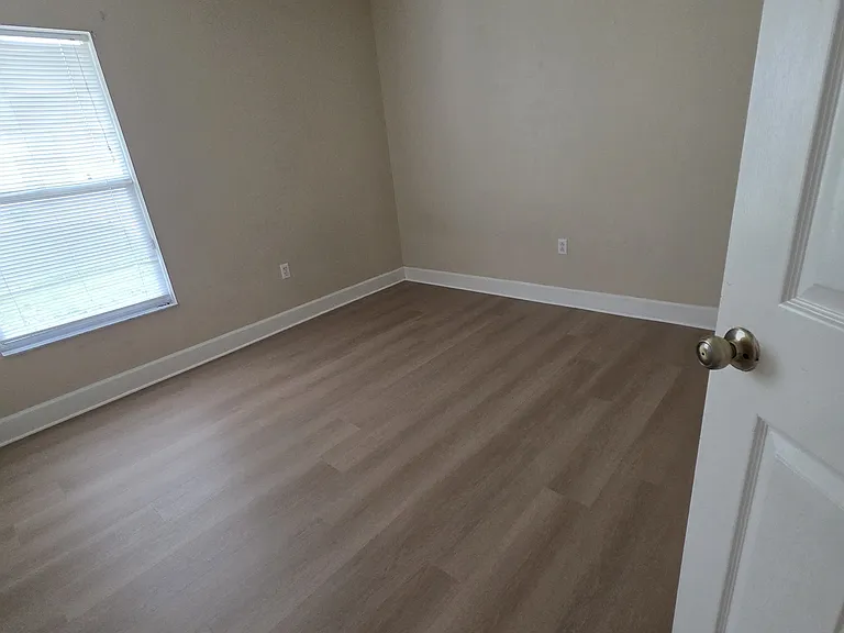 5701 Brackenwood Dr — Photo 22