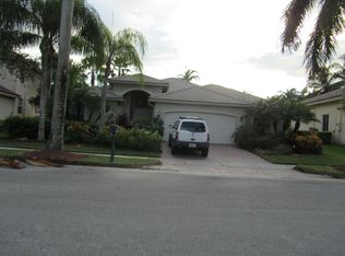2577 Jardin Dr, Weston, FL 33327