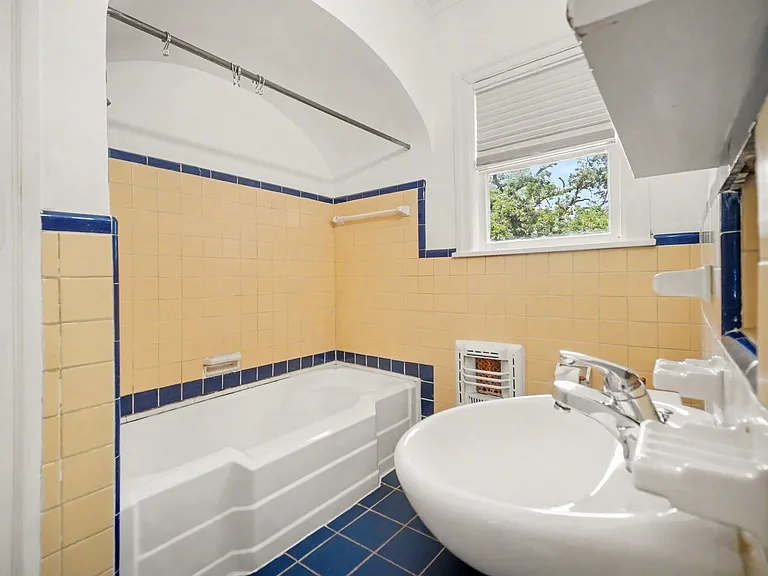 4408 Yoakum Blvd #1 — Photo 4