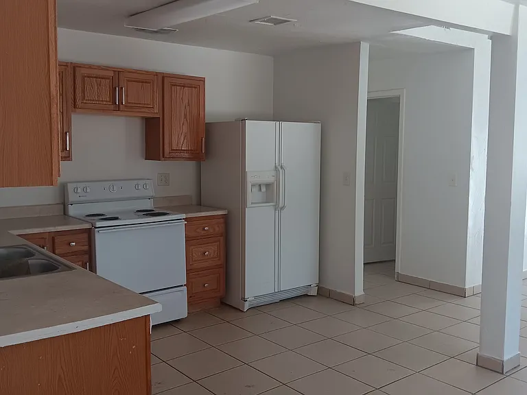 5510 E 20th St #2 — Photo 1
